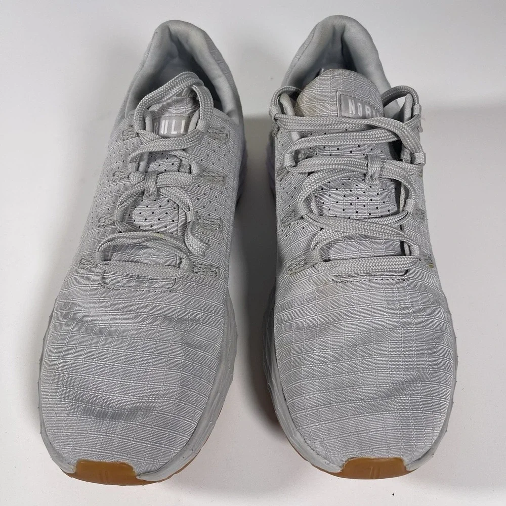 NOBULL Allday Ripstop, M6/W7.5, Light Grey Hiking Running Althleisure walking